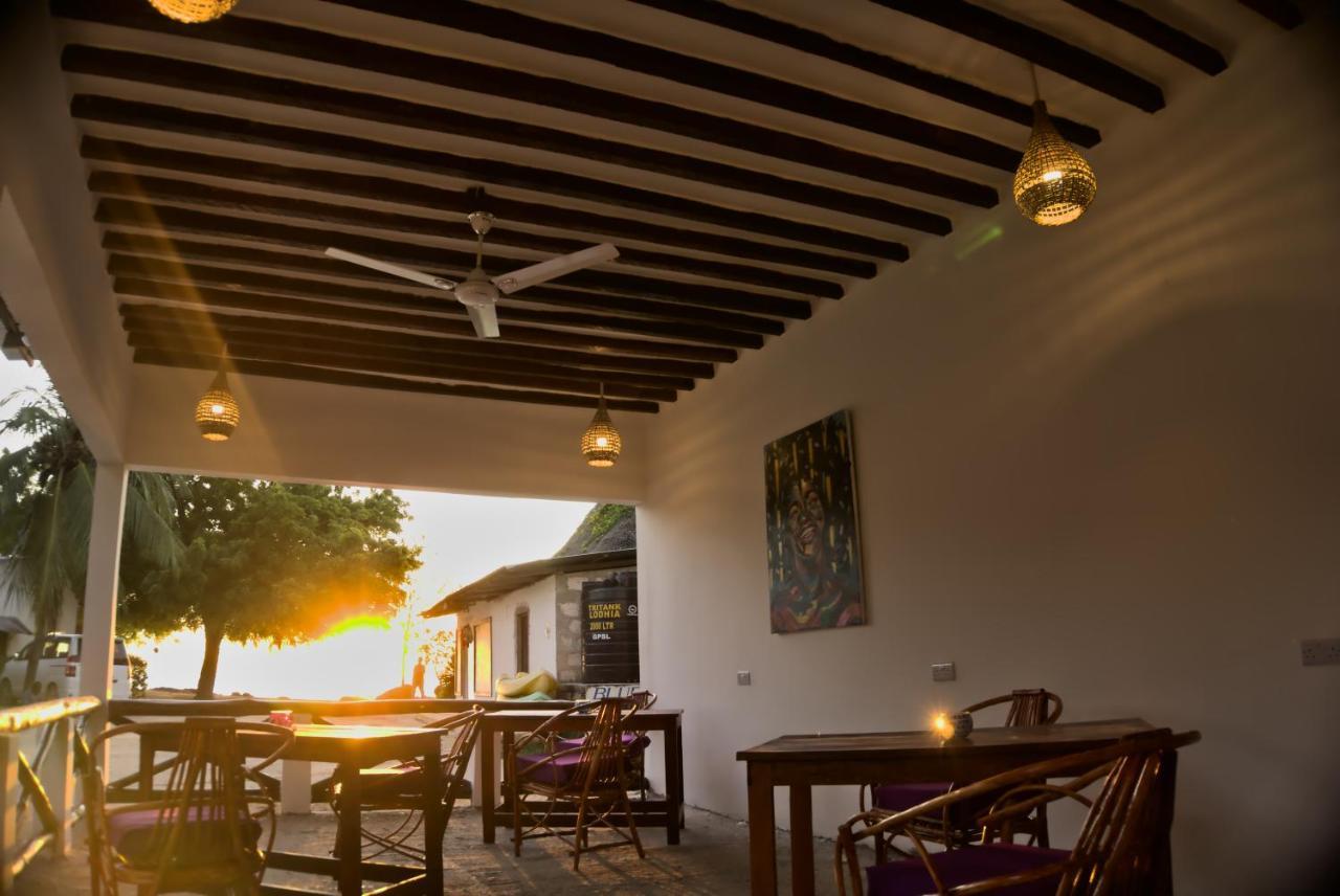 Cocolala Beach House Нунгви Экстерьер фото