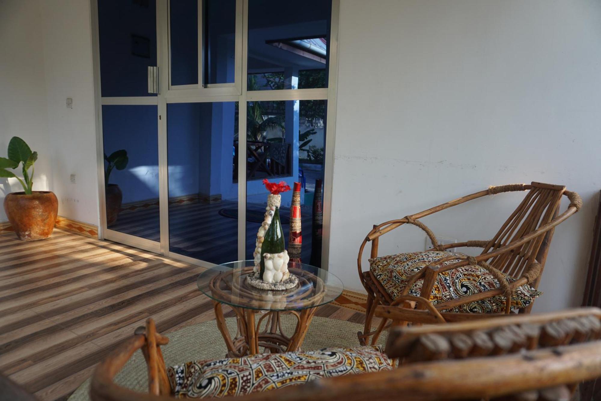 Cocolala Beach House Нунгви Экстерьер фото